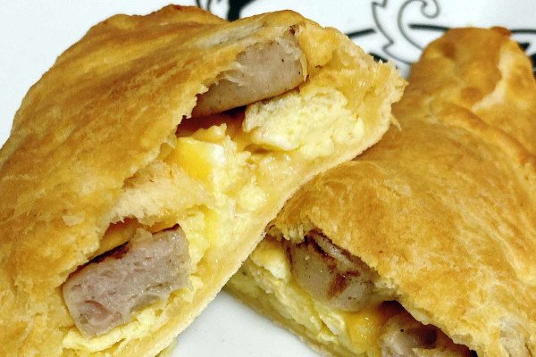 Air Fryer Crescent Breakfast Pockets