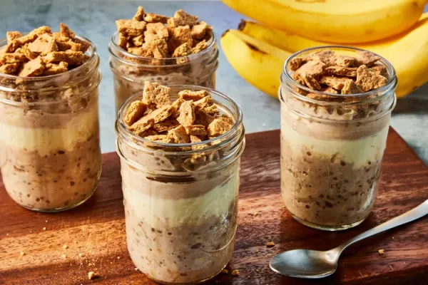 Banana Cream Pie Inspired Overnight Oats