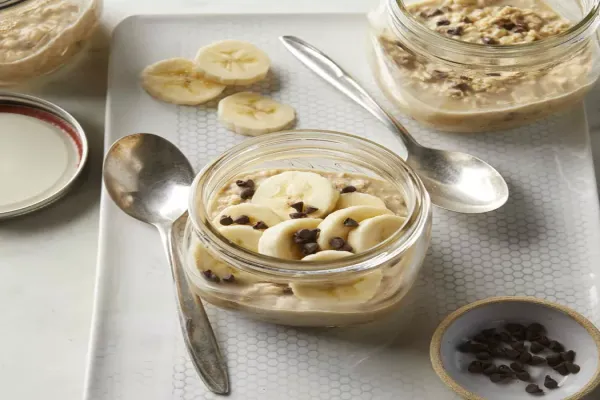 Peanut Butter Chocolate Chip Overnight Oats with Banana