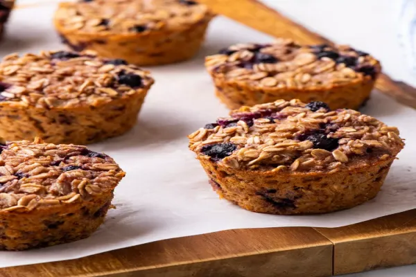 Breakfast Lemon Blueberry Oatmeal Cakes