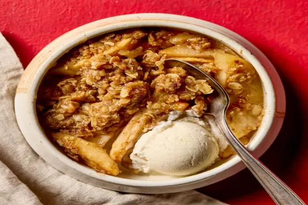 Healthy Apple Crisp