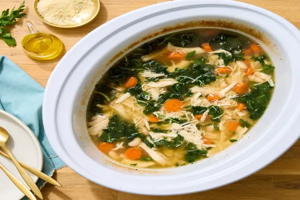 Slow Cooker Chicken & White Bean Stew