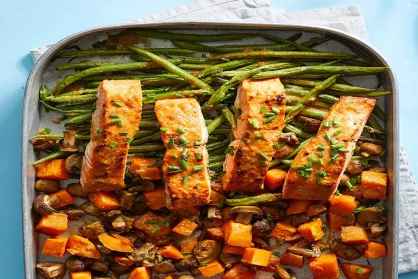 Ginger Tahini Oven Baked Salmon & Vegetables