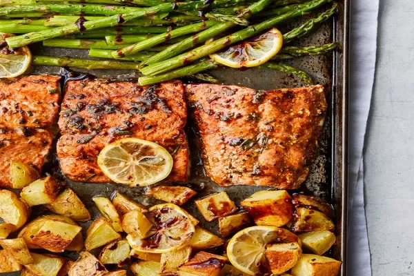 Rosemary Roasted Salmon with Asparagus