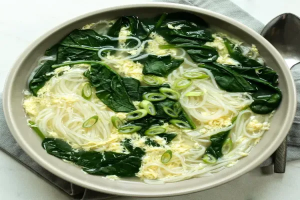 Egg Drop Soup with Instant Noodles Spinach & Scallions
