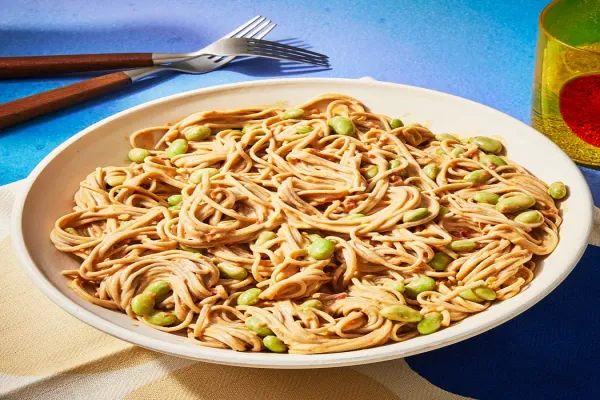 5 Ingredient Peanutty Soba Noodles