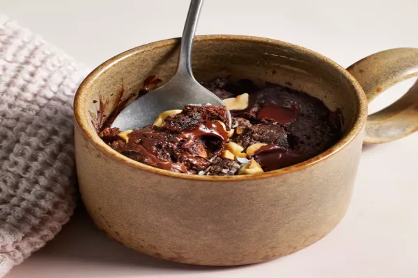 Peanut Butter Chocolate Mug Cake