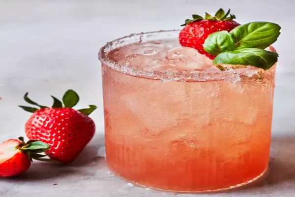 Fresh Strawberry Margarita