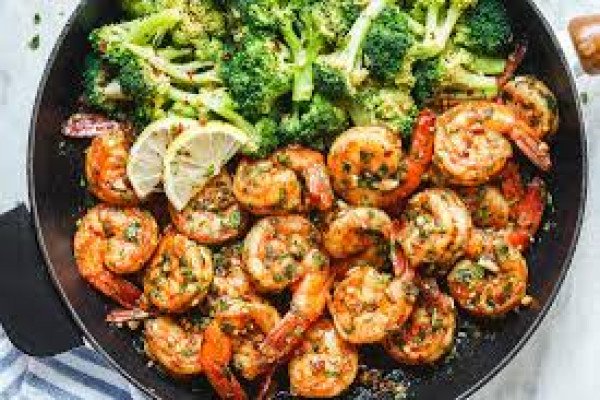 Shrimp with Broccoli in Garlic Sauce