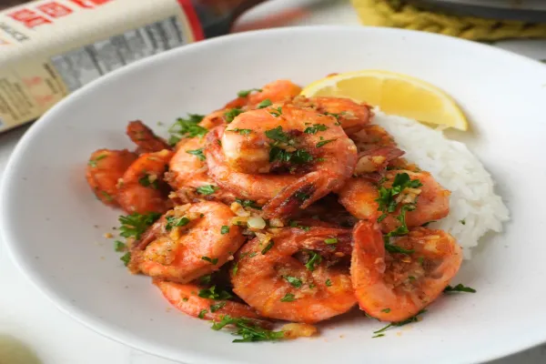 Hawaiian Garlic Shrimp Scampi