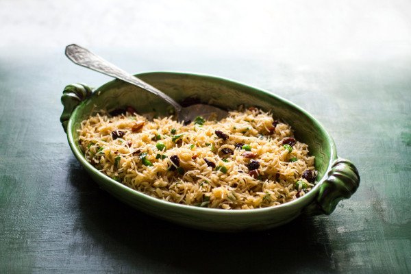 Rice Pilaf with Raisins and Veggies