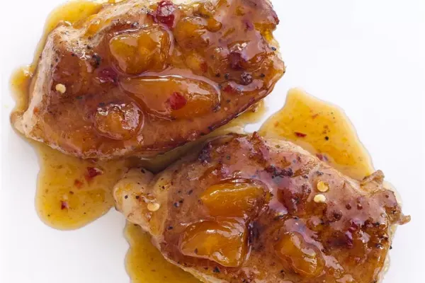 Spicy Peach Glazed Pork Chops