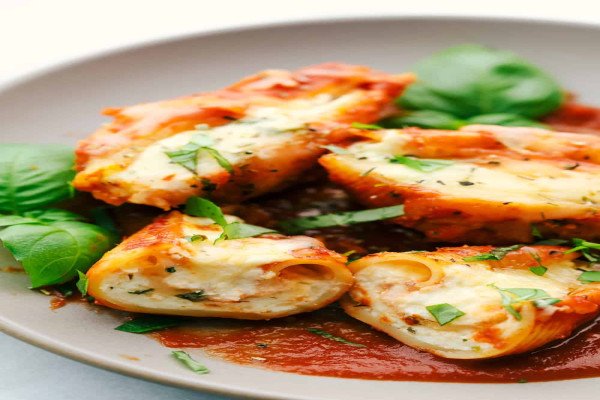 Cheesy Stuffed Shells