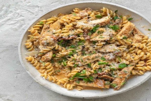 Rotini and Chicken Casserole