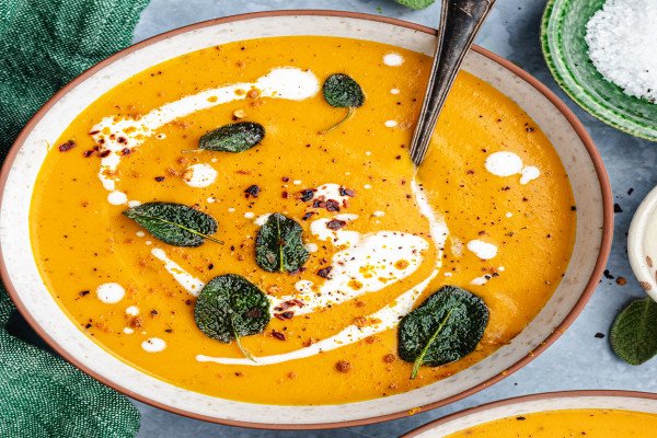 Spicy Butternut Squash and Carrot Soup