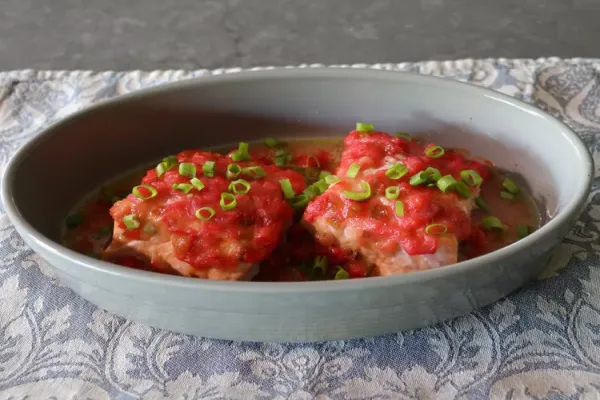 Roasted Rhubarb Salmon