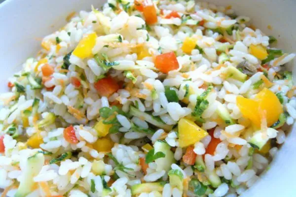Mediterranean Rice Salad with Vegetables