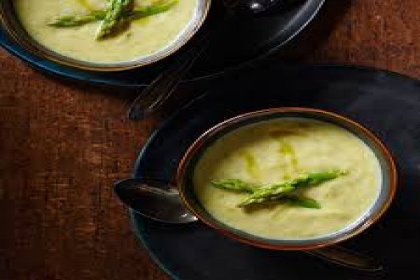 Garden Fresh Asparagus Soup