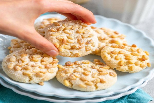 Pignoli Cookies