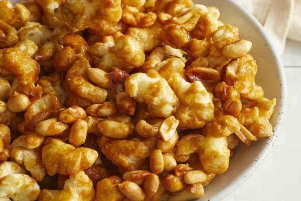 Puffed Caramel Corn