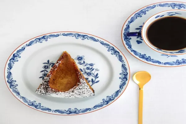 Gingerbread with Pears