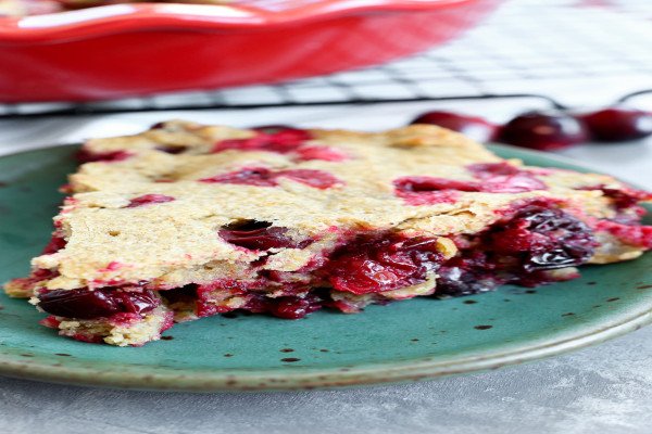 Crustless Cranberry Pie