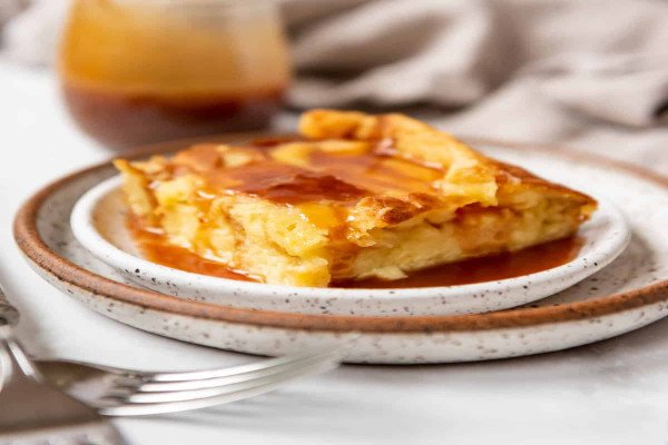 Bread Pudding With Caramel Sauce