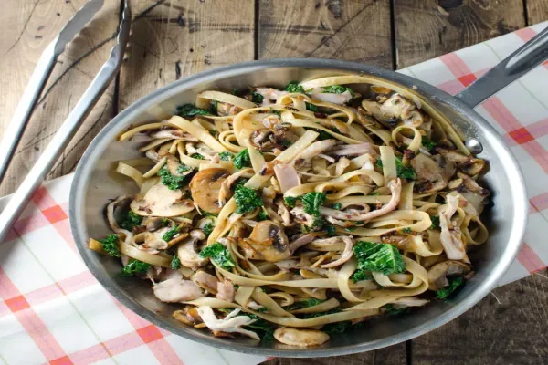 Creamy Chicken Fettuccine with Mushrooms and Kale