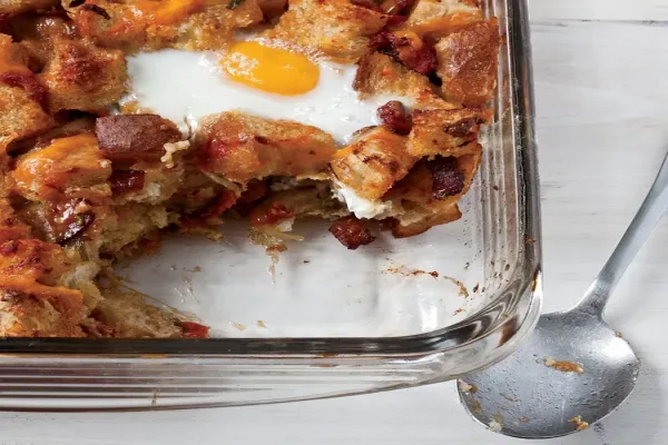 Bacon Tomato and Cheddar Breakfast Bake with Eggs