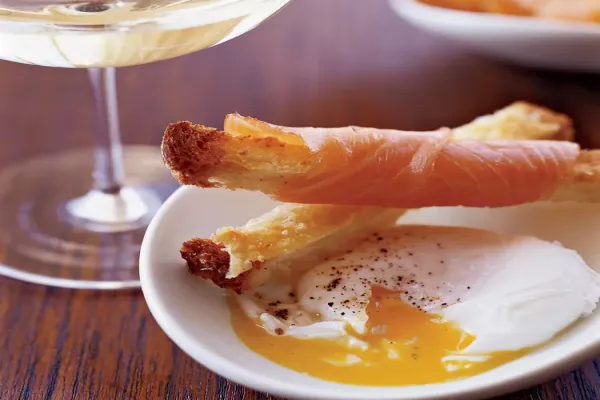 Poached Eggs with Parmesan and Smoked Salmon Toasts